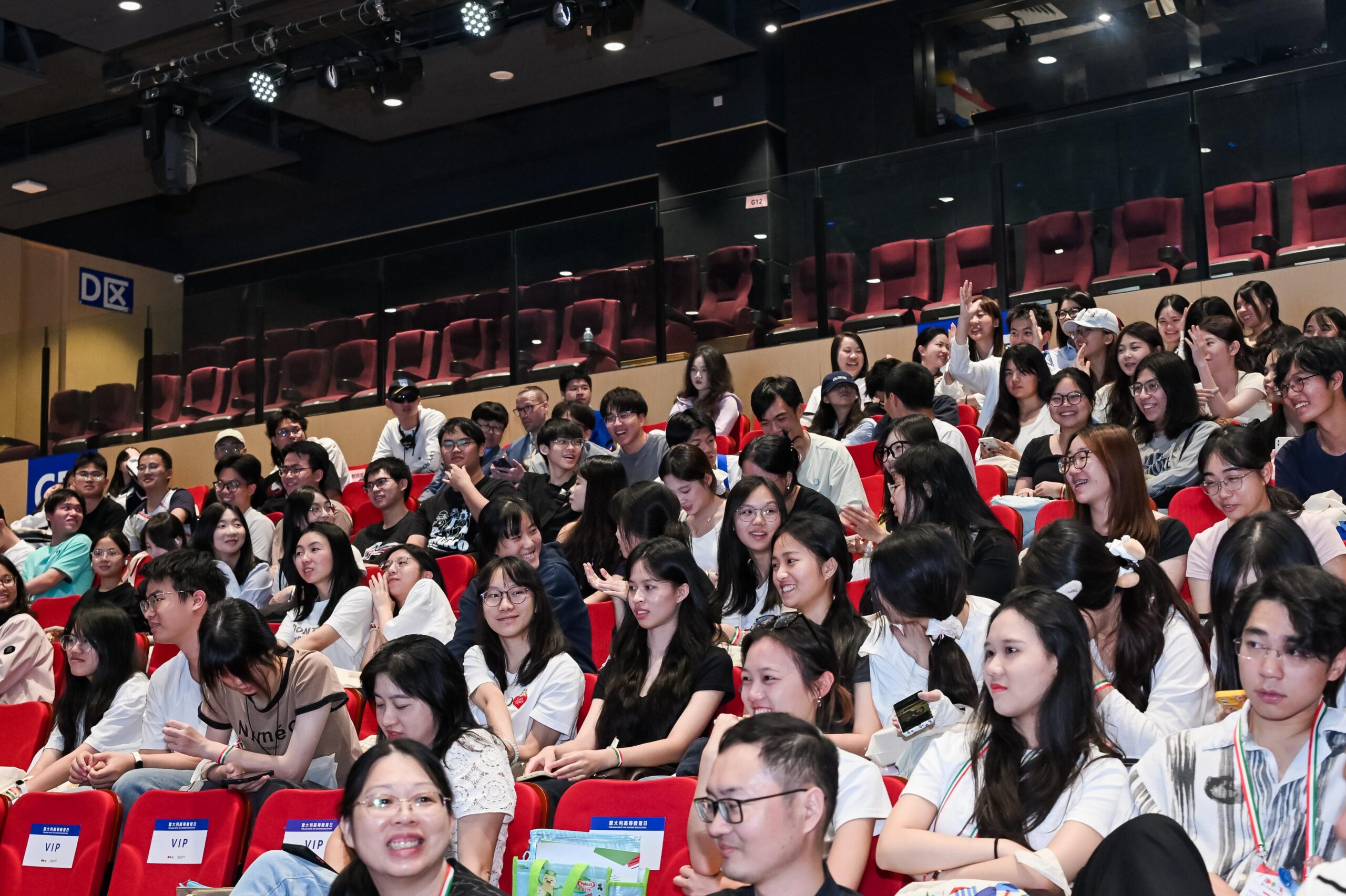 WhatsApp Image 2025-11-09 at 12.37.16 (3)